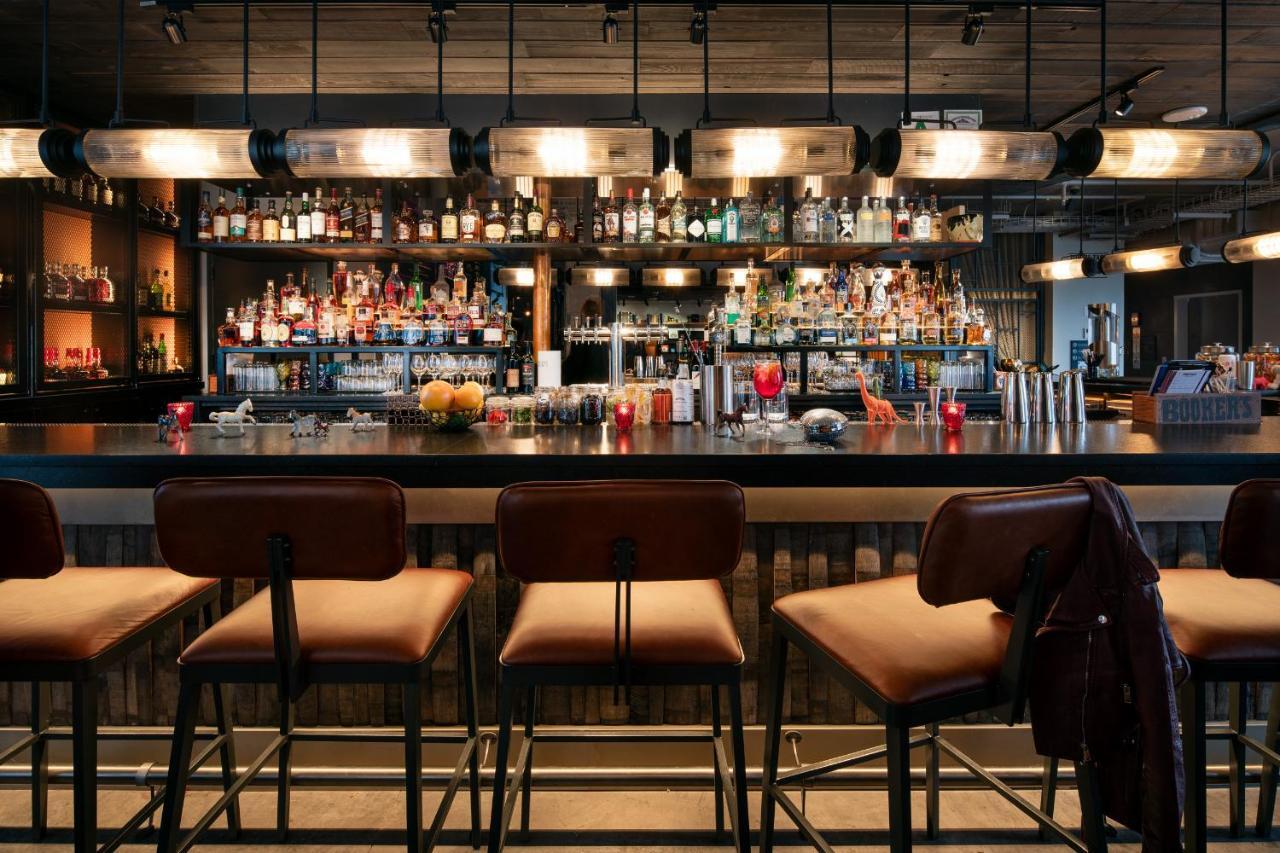 Moxy Louisville Downtown Exterior foto