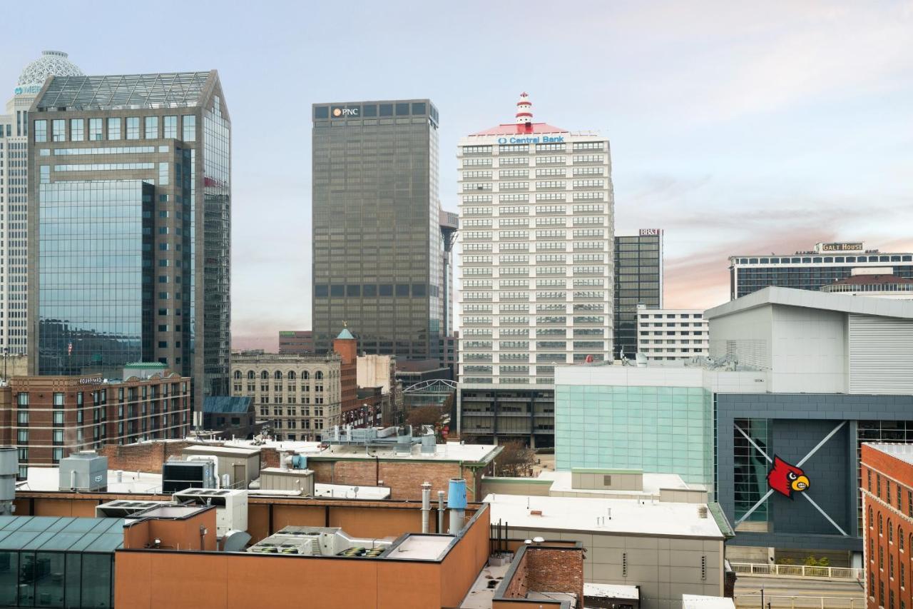 Moxy Louisville Downtown Exterior foto